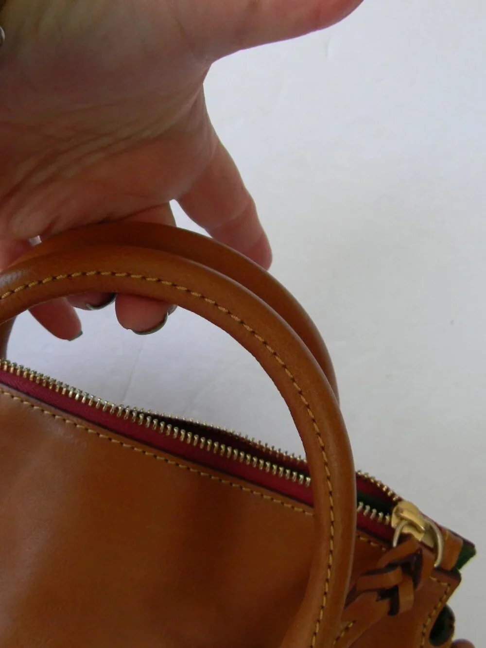 NWT DOONEY & BOURKE FLORENTINE LEATHER NATURAL TAN LEATHER SATCHEL 30 CROSSBODY